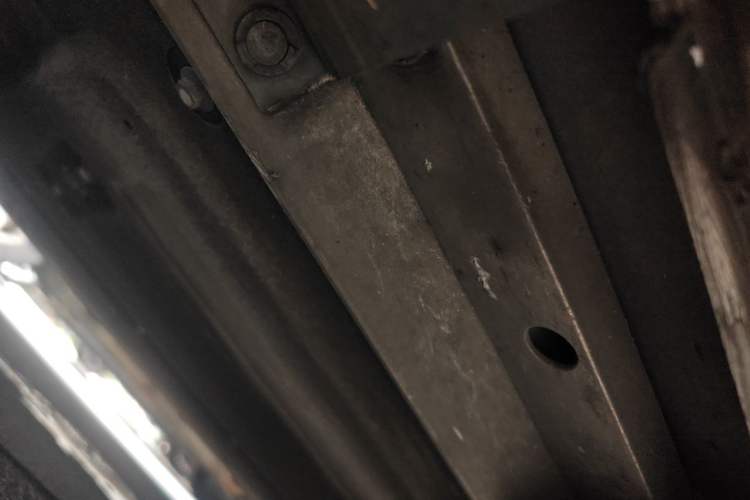 Used XPeng P7 2023 P7i 610 Max Performance Edition Chassis Front Left