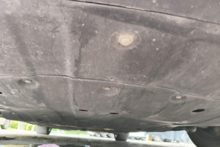 Used XPeng P7 2023 586E Chassis Front