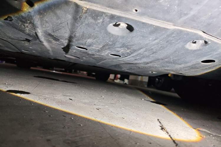 Used XPeng P7 2023 P7i 610 Max Performance Edition Chassis Front