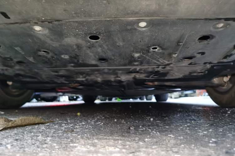 Used XPeng P7 2023 P7i 702 Pro Chassis Rear