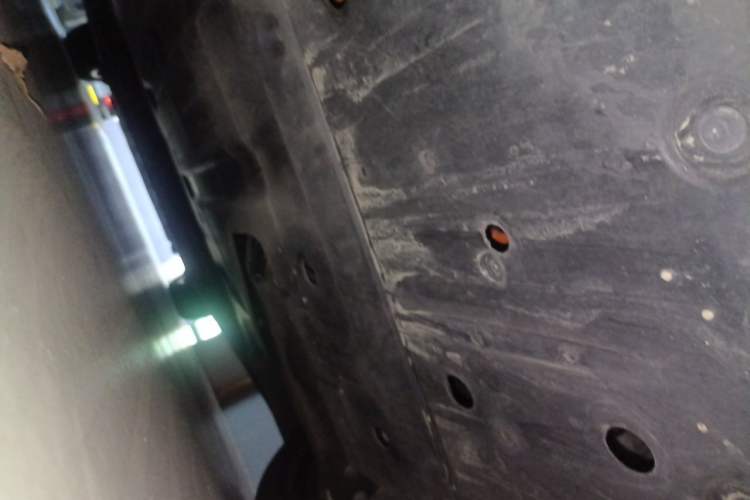 Used XPeng P7 2023 P7i 702 Pro Chassis Rear