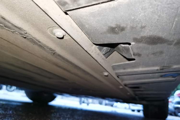 Used XPeng P7 2023 P7i 702 Pro Chassis Rear Left