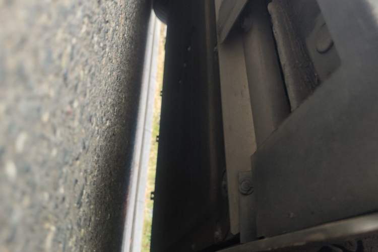 Used XPeng P7 2023 P7i 702 Pro Chassis Rear Left