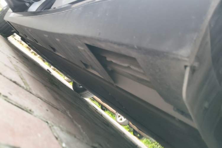 Used XPeng P7 2023 586E Chassis Rear Left