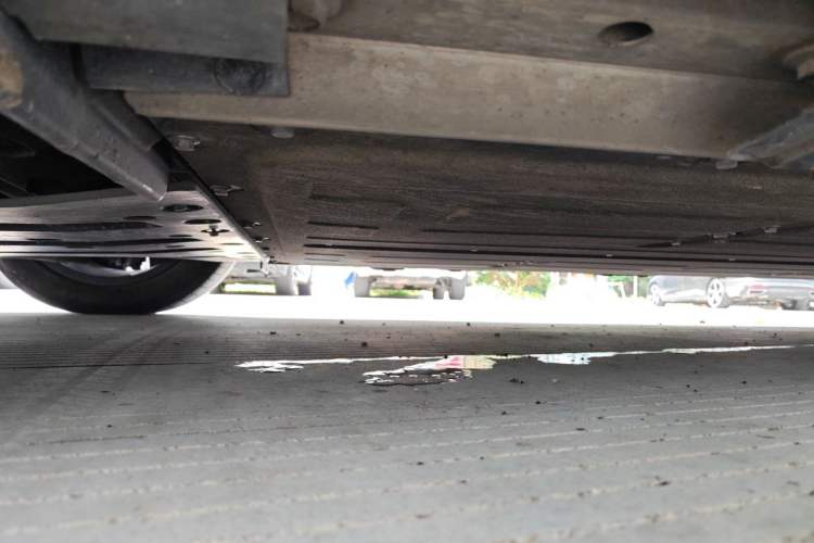 Used XPeng P7 2023 P7i 702 Max Chassis Rear Right
