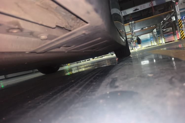 Used XPeng P7 2023 586E Chassis Rear Right