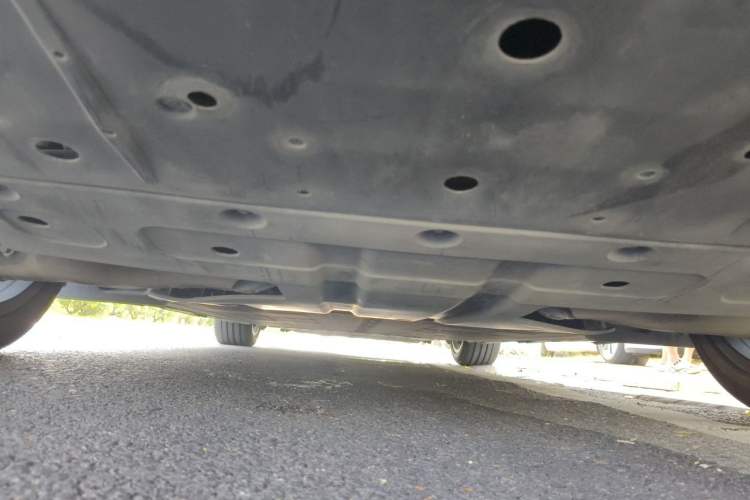 Used XPeng P7 2023 P7i 702 Pro Chassis Rear