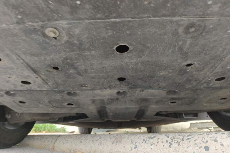 Used XPeng P7 2023 P7i 702 Pro Chassis Rear