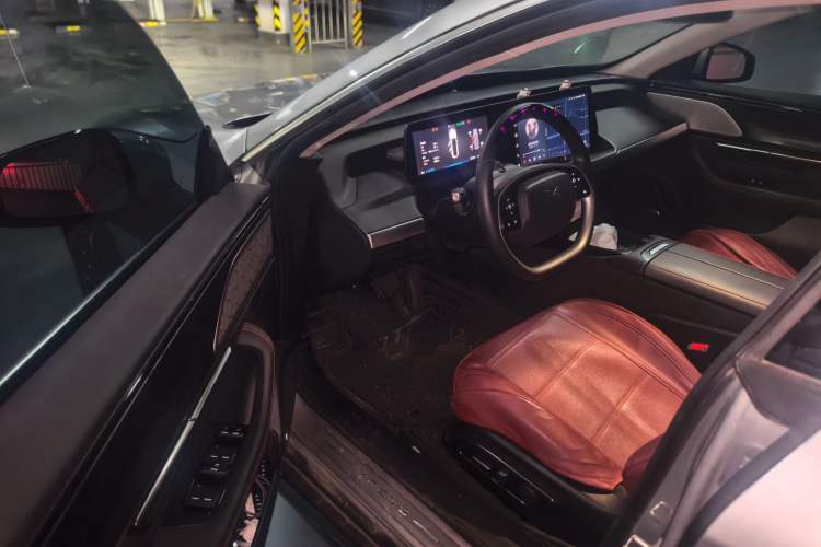 Used XPeng P7 2023 586E Driver Seat