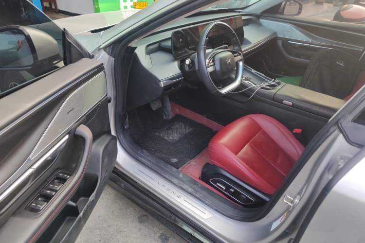 Used XPeng P7 2023 P7i 702 Pro Driver Seat