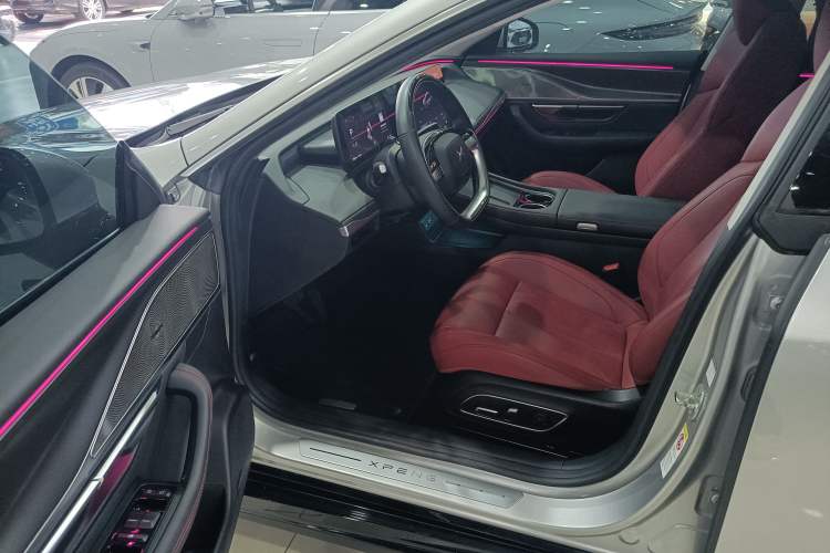 Used XPeng P7 2023 P7i 702 Pro Driver Seat