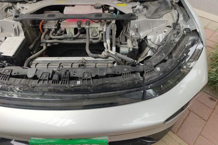 Used XPeng P7 2023 P7i 702 Pro Engine Bay Left