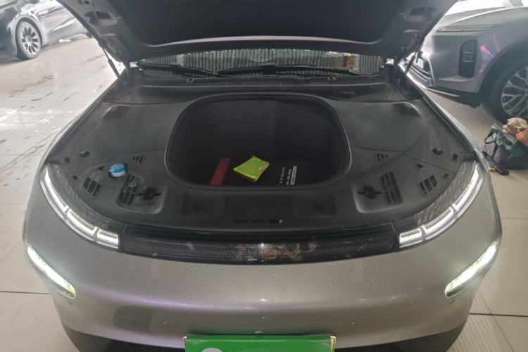 Used XPeng P7 2023 586E Engine Bay