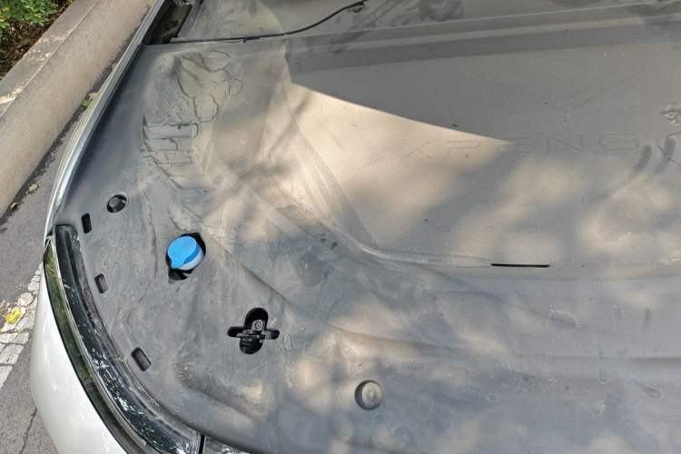 Used XPeng P7 2023 P7i 702 Pro Engine Bay Right