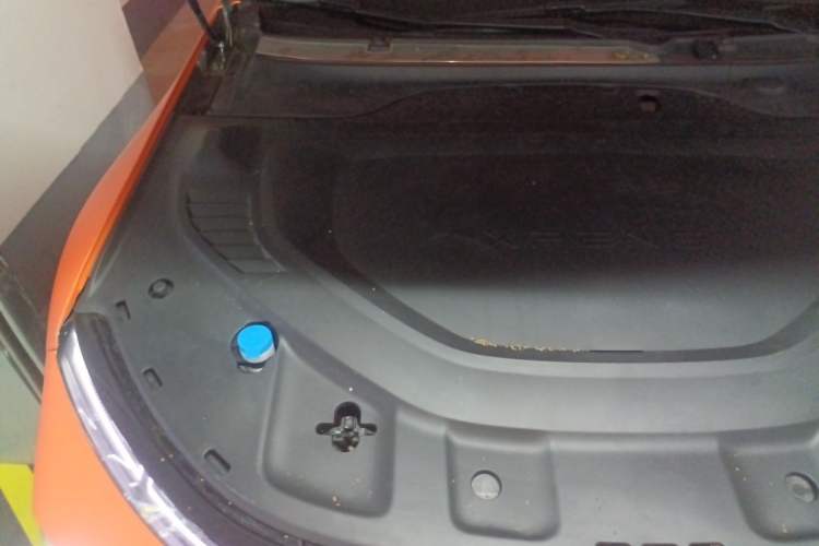Used XPeng P7 2023 P7i 702 Pro Engine Bay Right
