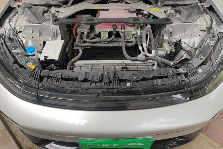 Used XPeng P7 2023 P7i 702 Pro Engine Bay