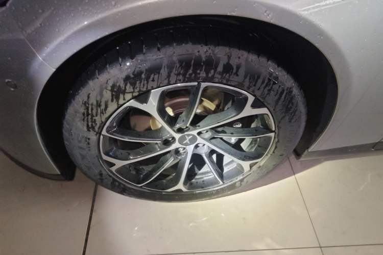 Used XPeng P7 2023 586E Exterior 4