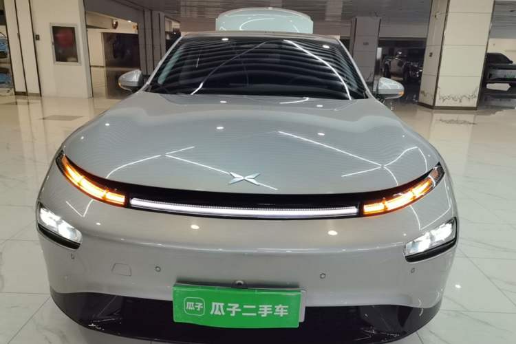 Used XPeng P7 2023 586E Front