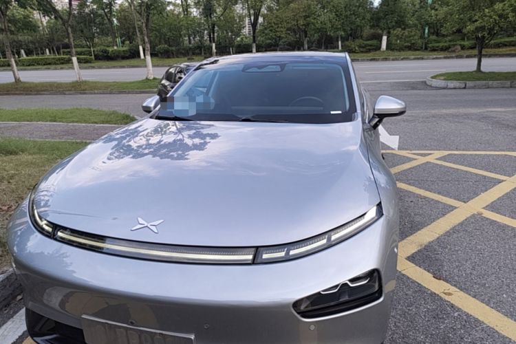 Used XPeng P7 2023 586E Front
