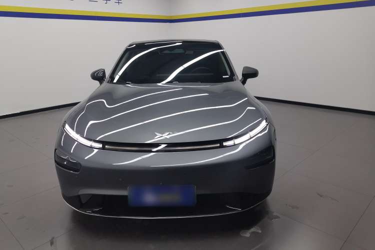 Used XPeng P7 2023 586E Front