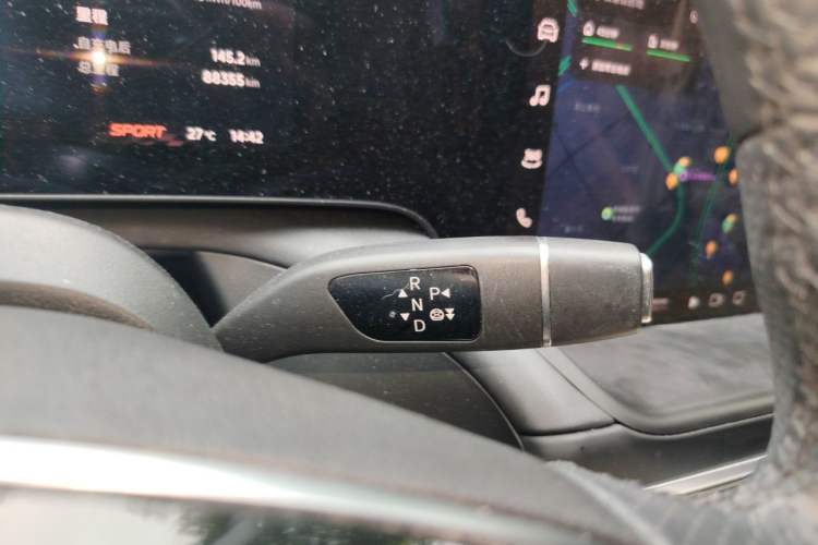 Used XPeng P7 2023 P7i 702 Pro Gear Lever