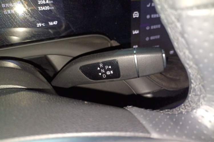 Used XPeng P7 2023 P7i 702 Pro Gear Lever