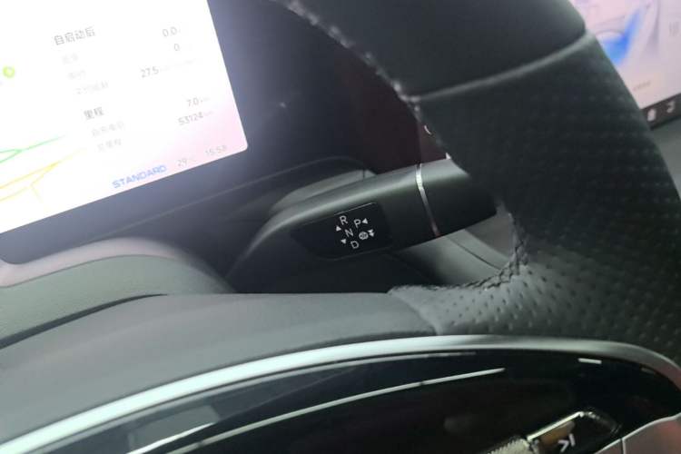 Used XPeng P7 2023 P7i 702 Pro Gear Lever