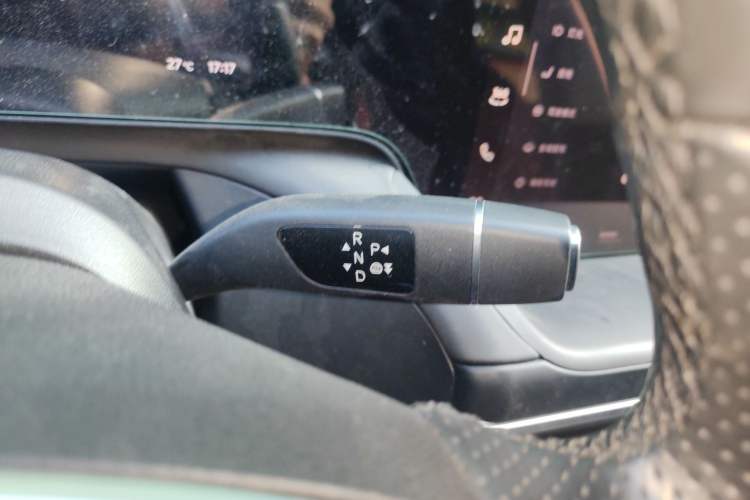 Used XPeng P7 2023 P7i 702 Pro Gear Lever