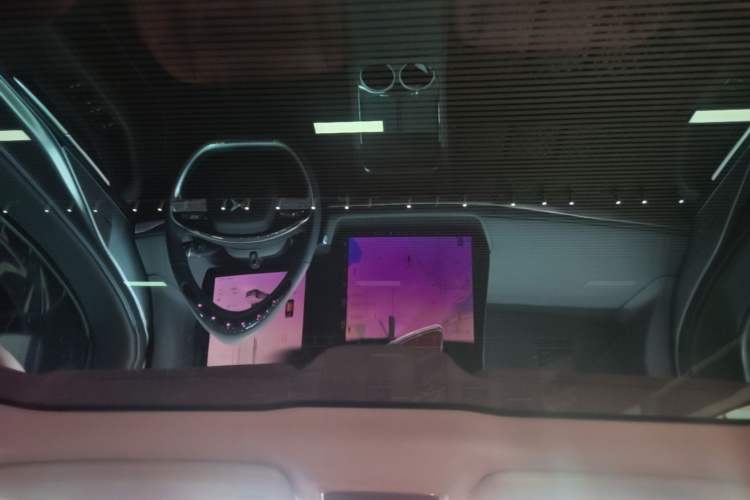 Used XPeng P7 2023 P7i 702 Max Headliner