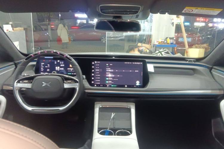 Used XPeng P7 2023 P7i 702 Max Interior 1