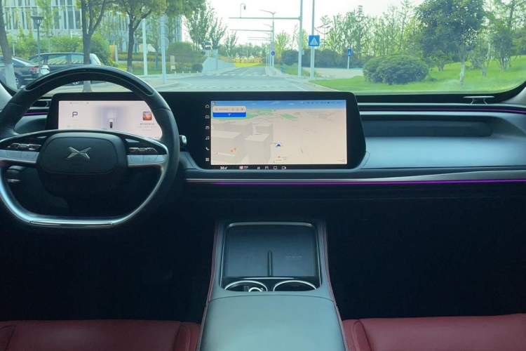 Used XPeng P7 2023 P7i 702 Pro Interior 1
