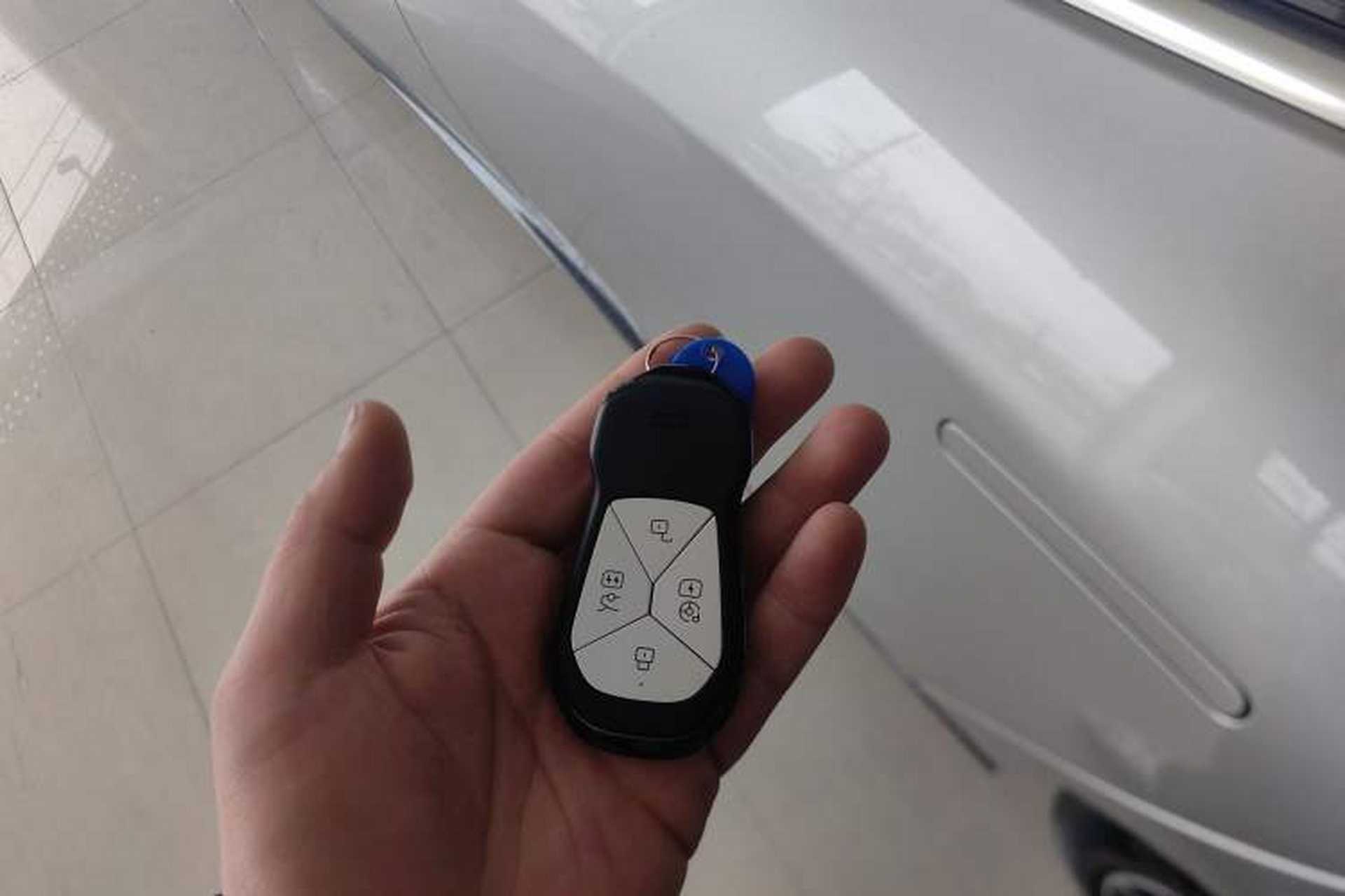 Used XPeng P7 2023 P7i 702 Max Interior 1