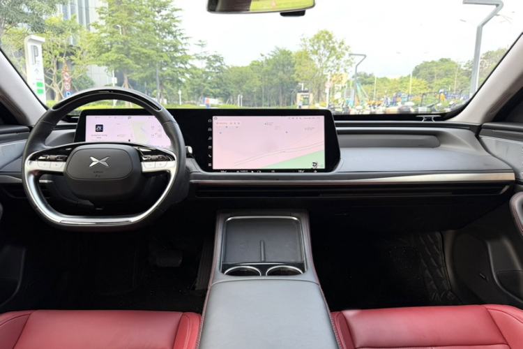 Used XPeng P7 2023 P7i 702 Pro Interior 10