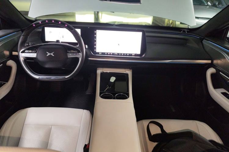 Used XPeng P7 2023 P7i 702 Max Interior 2