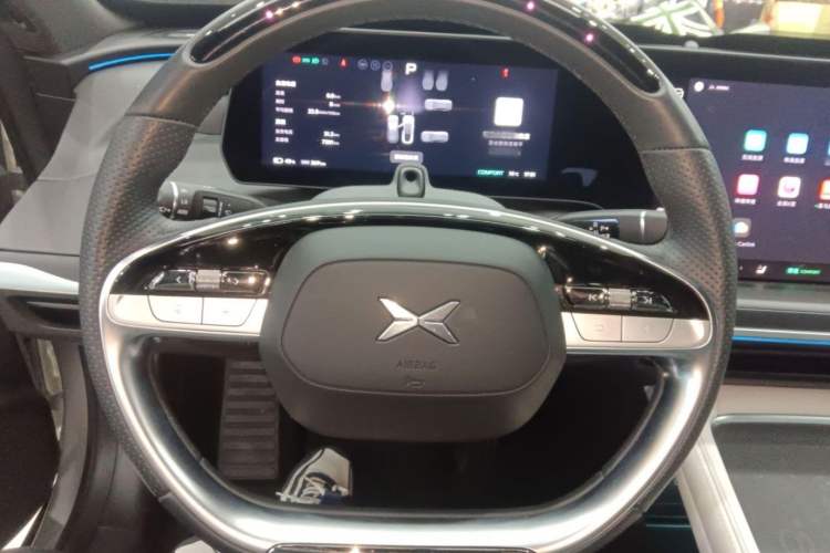 Used XPeng P7 2023 P7i 702 Max Interior 2