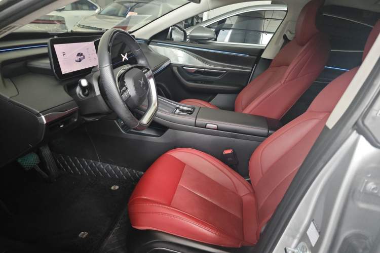 Used XPeng P7 2023 P7i 702 Max Interior 2