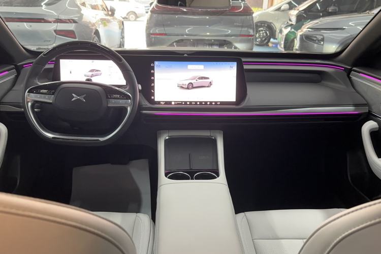 Used XPeng P7 2023 P7i 702 Max Interior 3