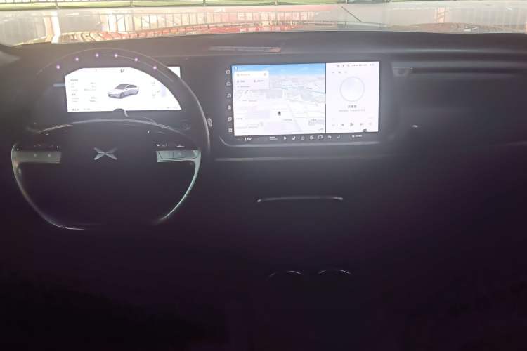 Used XPeng P7 2023 P7i 702 Pro Interior 3