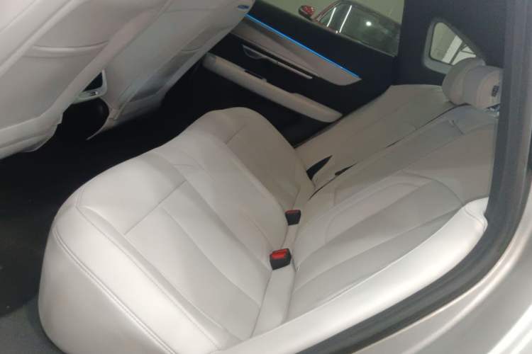 Used XPeng P7 2023 P7i 702 Max Interior 3