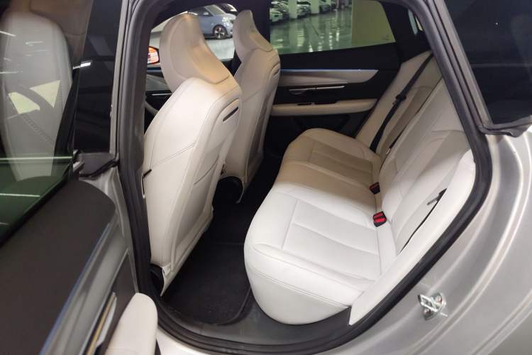 Used XPeng P7 2023 P7i 702 Max Interior 4