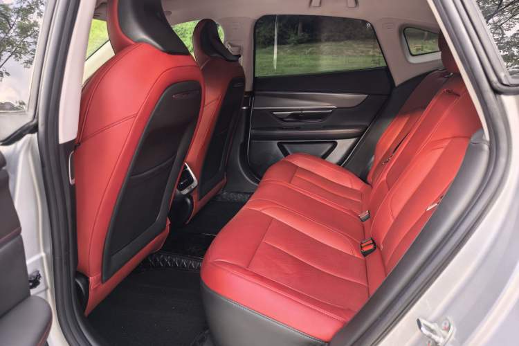 Used XPeng P7 2023 P7i 702 Pro Interior 4
