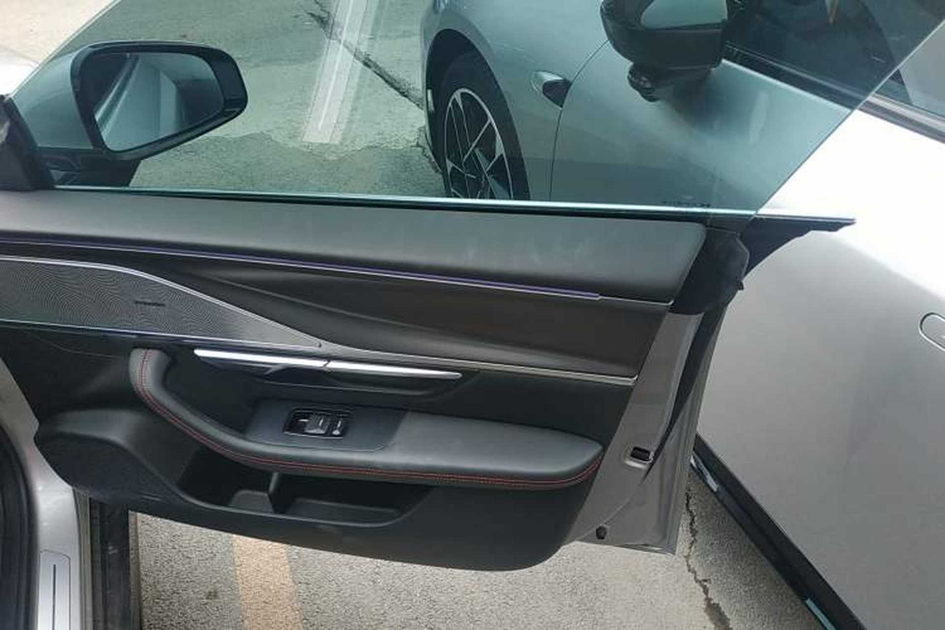 Used XPeng P7 2023 P7i 702 Pro Interior 5