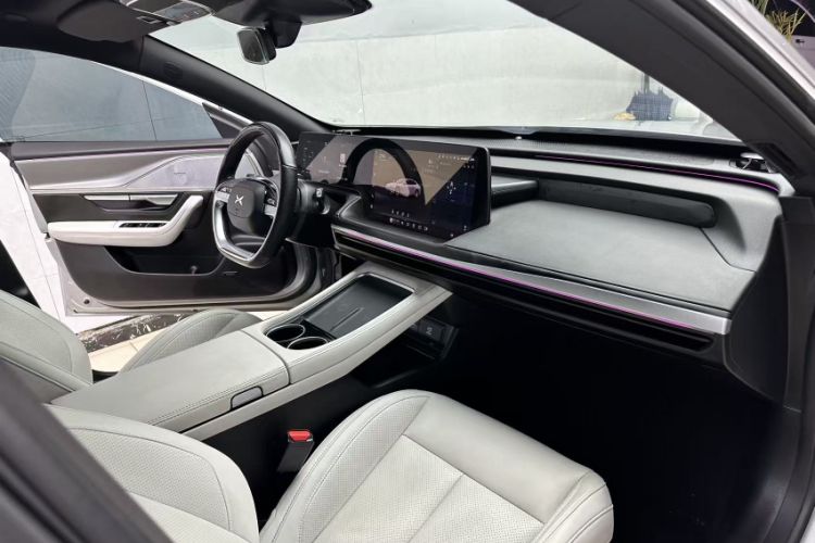Used XPeng P7 2023 P7i 702 Max Interior 6