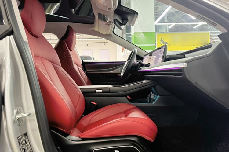 Used XPeng P7 2023 P7i 702 Max Interior 6