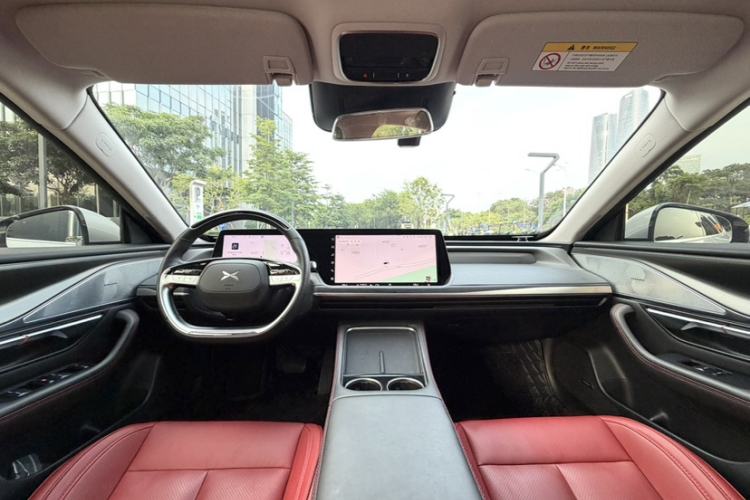 Used XPeng P7 2023 P7i 702 Pro Interior 6