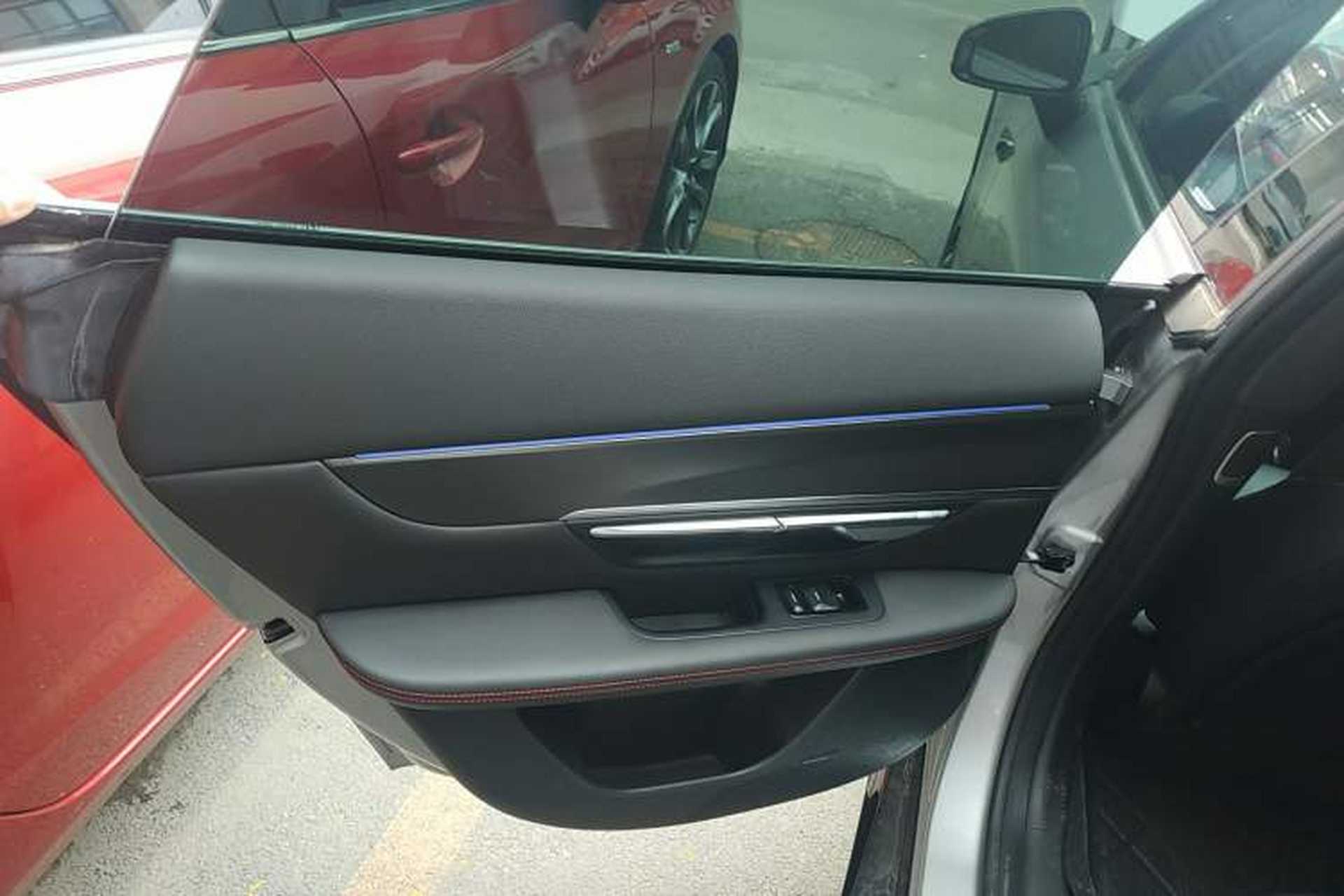 Used XPeng P7 2023 P7i 702 Pro Interior 8