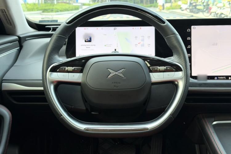 Used XPeng P7 2023 P7i 702 Pro Interior 8