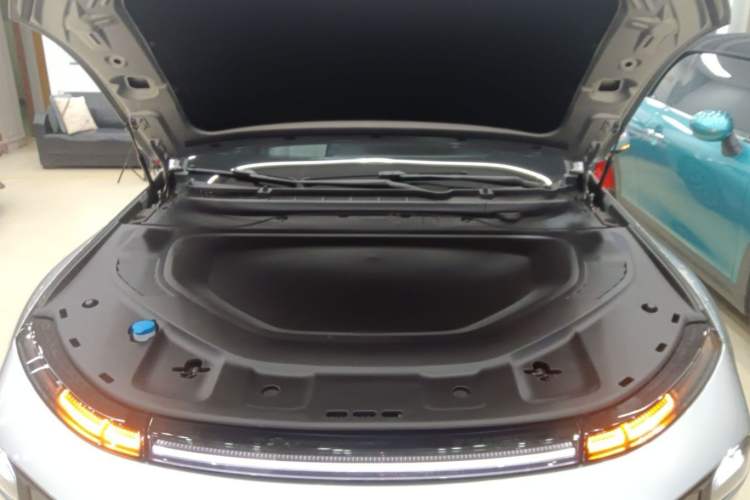 Used XPeng P7 2023 P7i 702 Max Interior 9