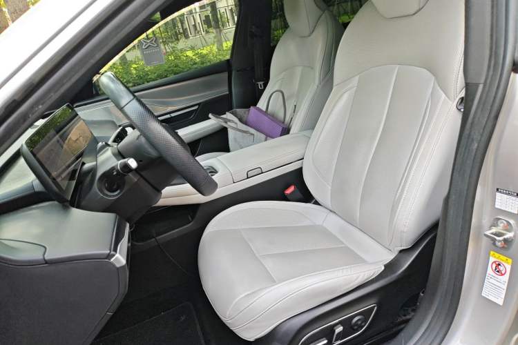 Used XPeng P7 2023 P7i 702 Pro Left Front Seat