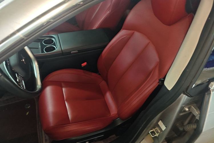 Used XPeng P7 2023 P7i 702 Pro Left Front Seat